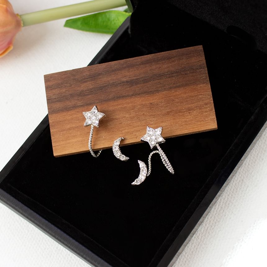 / Climber Star Crescent Earring Clip On Rhinestone