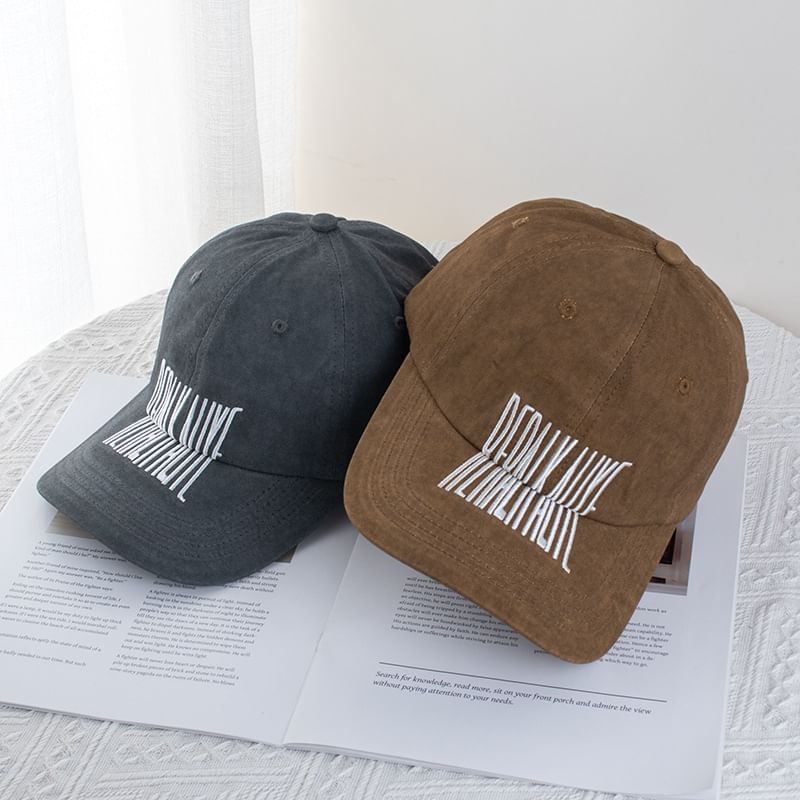Lettering Plain Cap