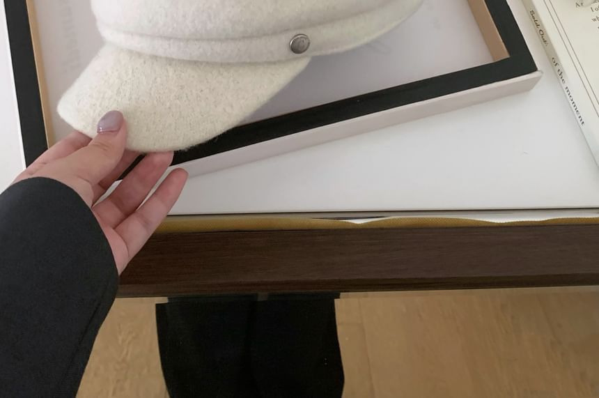 Buttoned Cap Newsboy