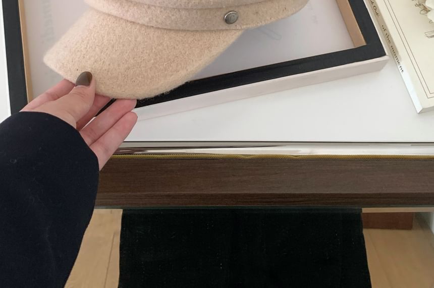 Buttoned Cap Newsboy