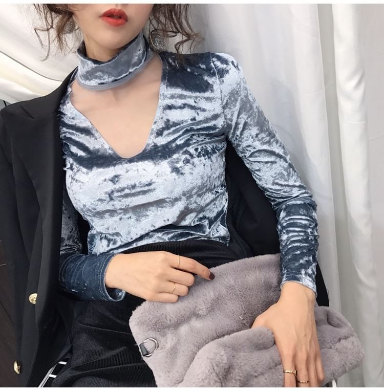 Top Mesh Long-Sleeve Panel Neck Velvet Mock