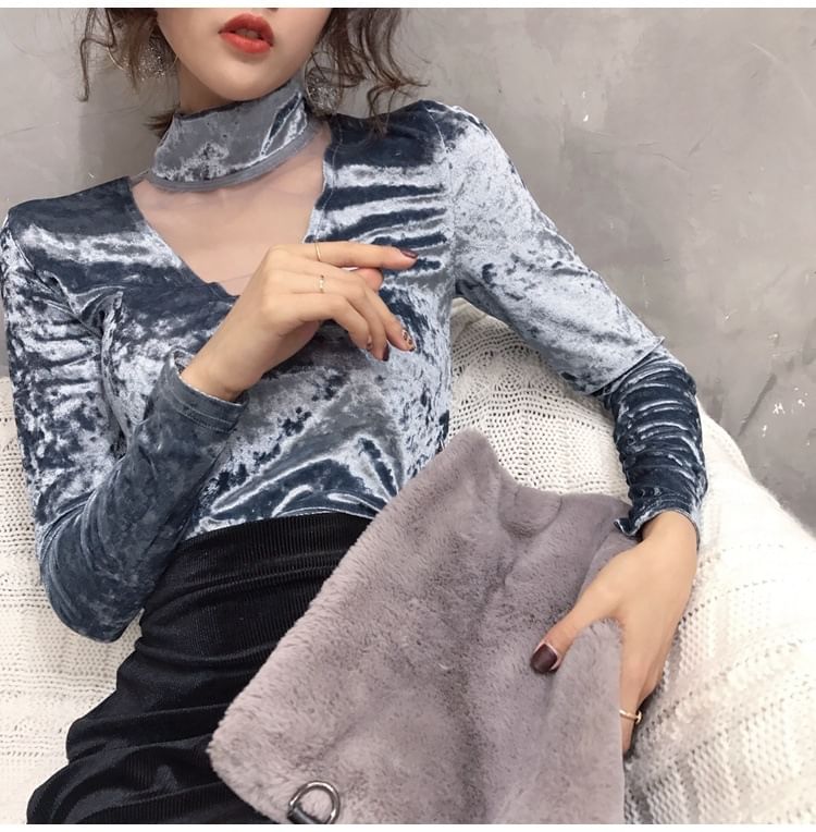 Top Mesh Long-Sleeve Panel Neck Velvet Mock