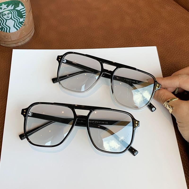 Clear Frame Eyeglasses