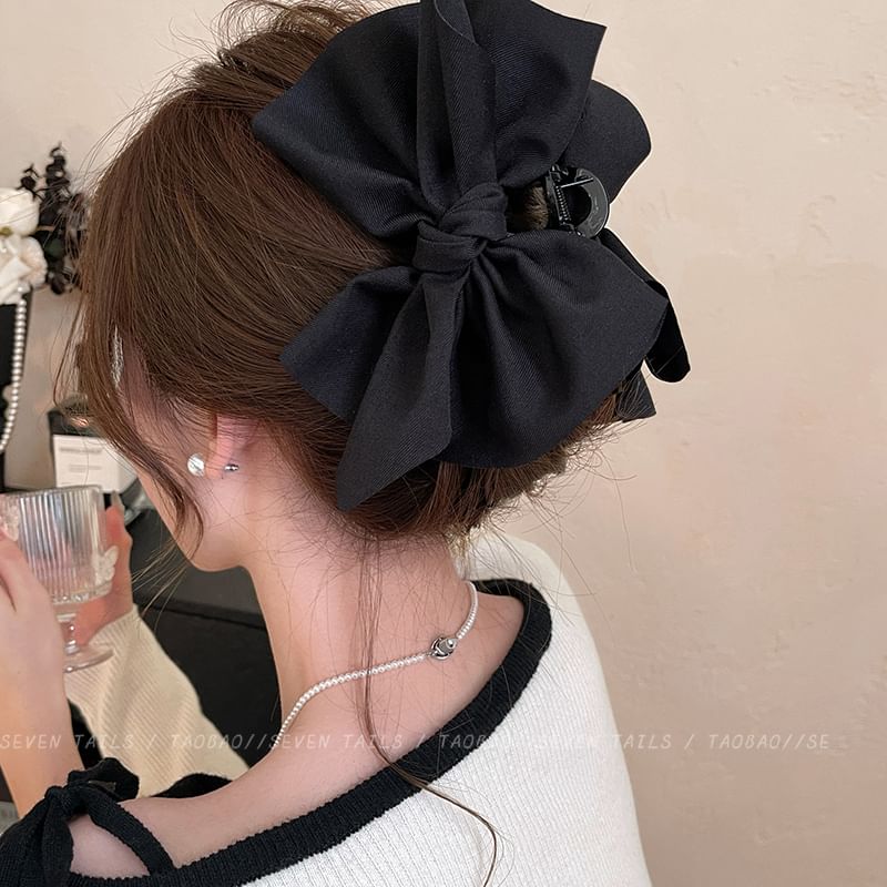 Bow Acrylic Claw Hair