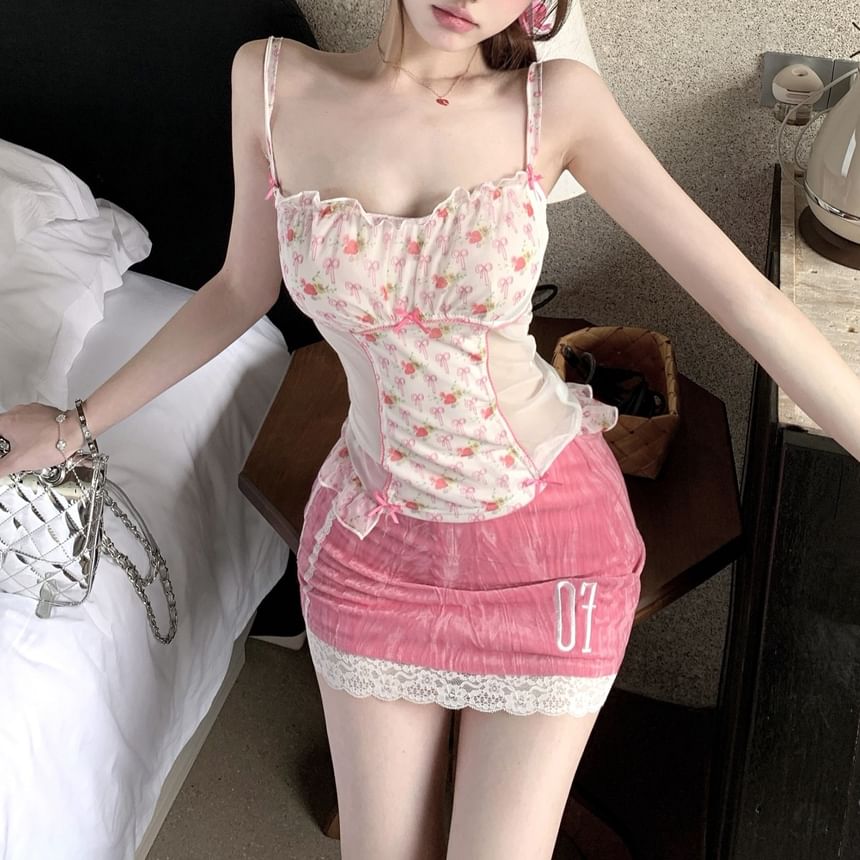 High Floral Rise Pencil Top Mini Ruffle Skirt Mest Patterned Trim / Print Bow Lace Camisole Panel