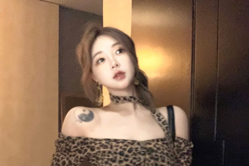 Leopard Ruffled Asymmetrical Print Choker-Neck Blouse Long-Sleeve