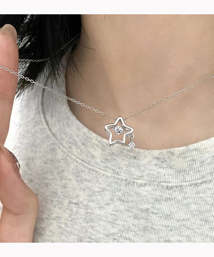 Pendant Pearl Faux Necklace Star Rhinestone /