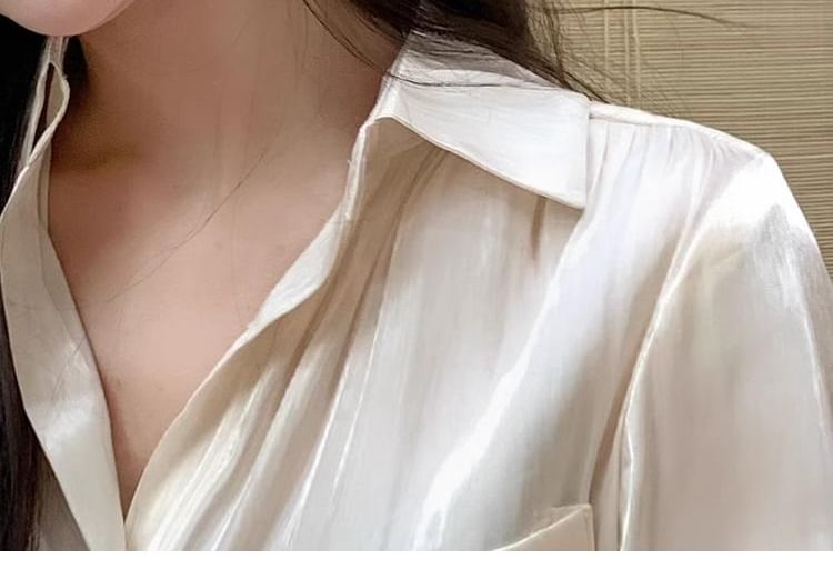 / Butterfly On Rhinestone Clip Stud Earring