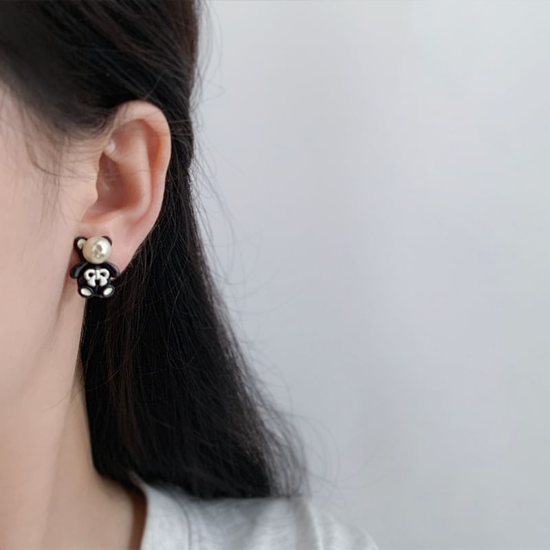 Pearl Earring Stud Bear / Faux Clip On