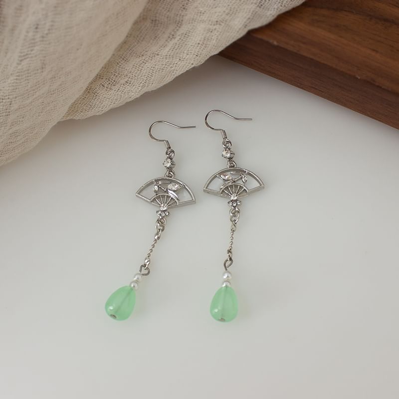 Fan On Drop / Earring Faux Clip Jade