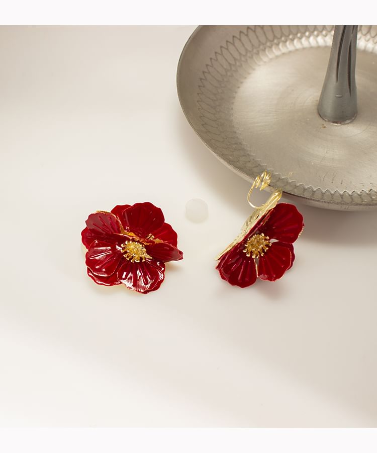 Enamel Earring Flower / Clip On Stud