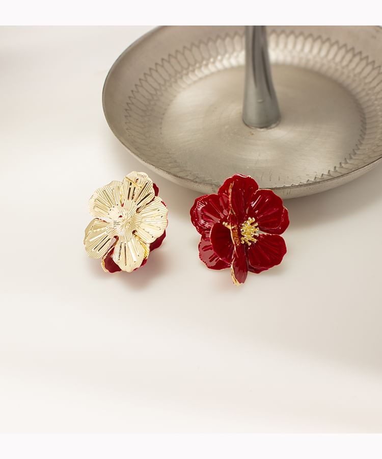 Enamel Earring Flower / Clip On Stud