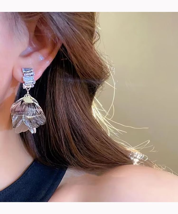 Clip / Rhinestone Petal On Earring Drop