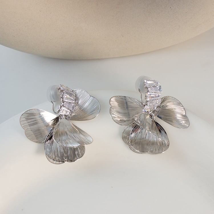 Clip / Rhinestone Petal On Earring Drop