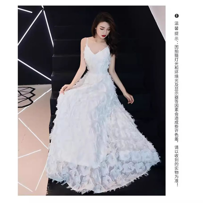 Strap V-Neck Spaghetti Plain Evening Gown A-Line Feather