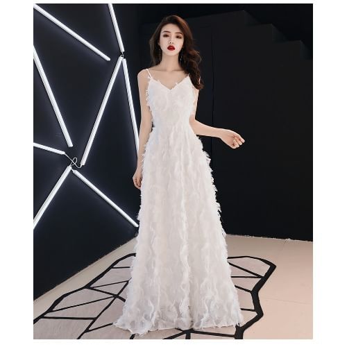 Strap V-Neck Spaghetti Plain Evening Gown A-Line Feather
