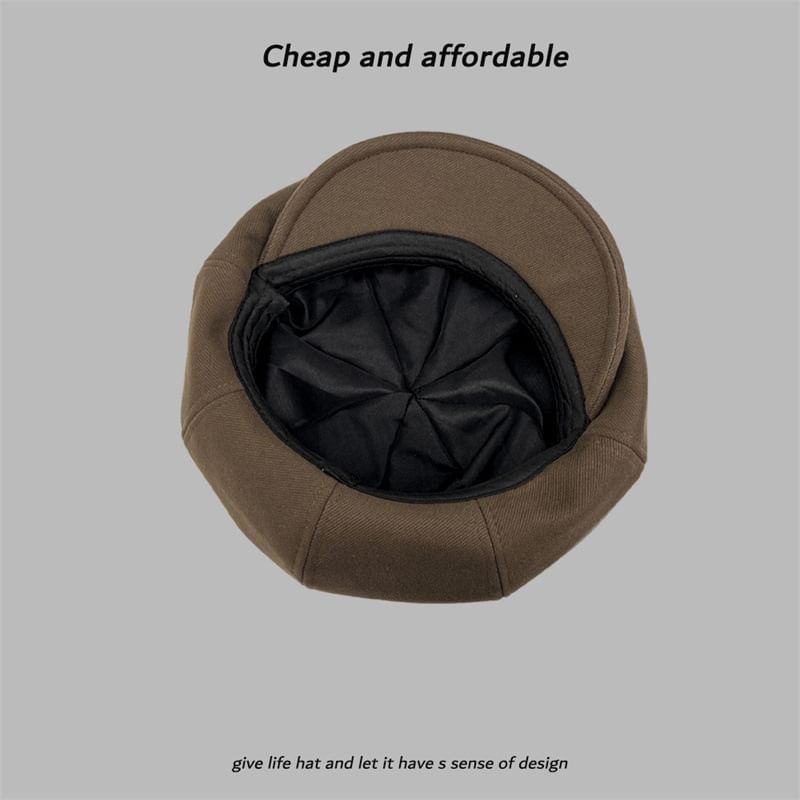 Plain Newsboy Buttoned Cap