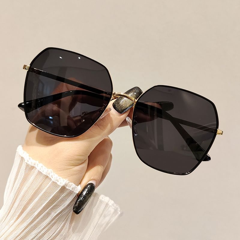 Geometric Oversized Sunglasses
