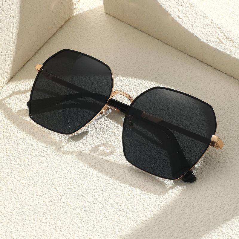 Sunglasses Oversized Geometric