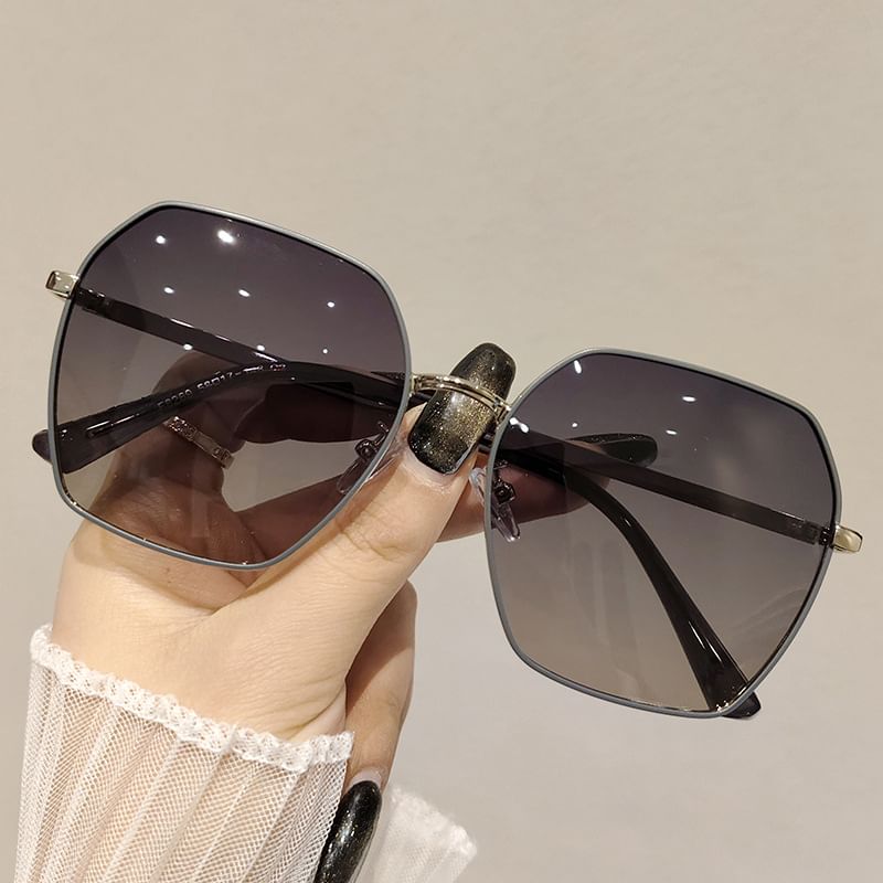 Sunglasses Oversized Geometric