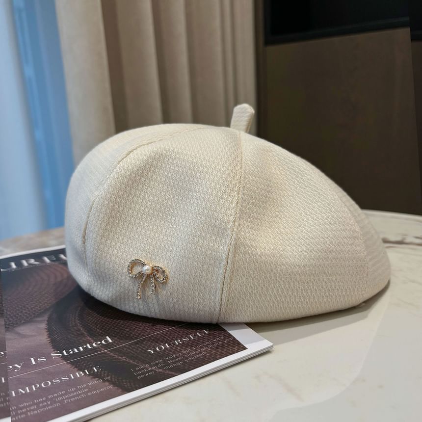 Bow Pearl Faux Rhinestone Beret