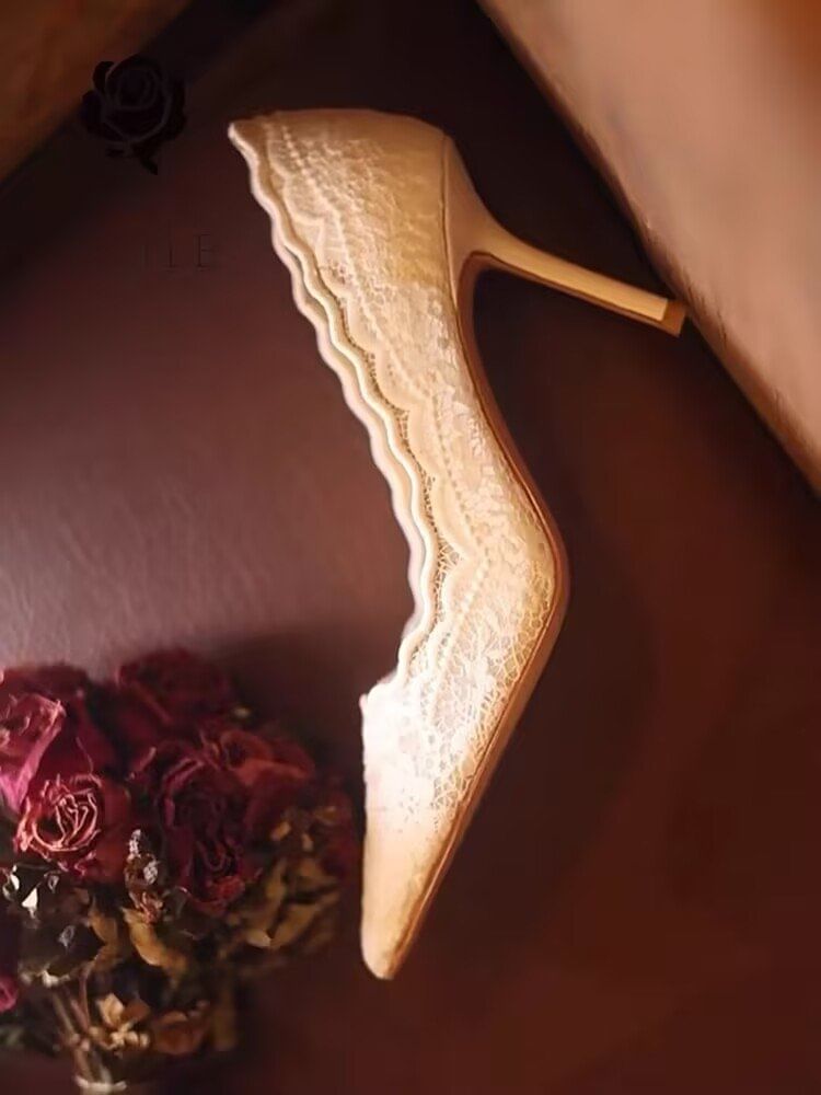 Lace Stiletto Heel Pumps