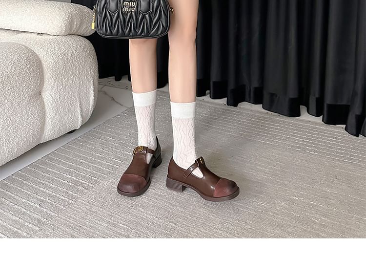 Pumps Block Toe Heel Mary Jane Cap