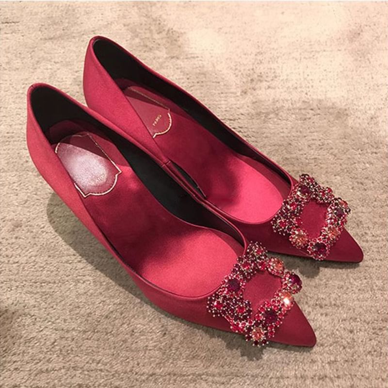 Rhinestone Pointed Heel Pumps Kitten