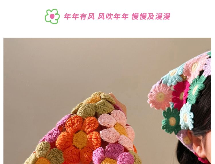 Triangle Scarf Floral Head Knit
