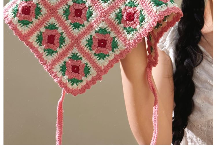 Knit Head Triangle Floral Plaid Scarf