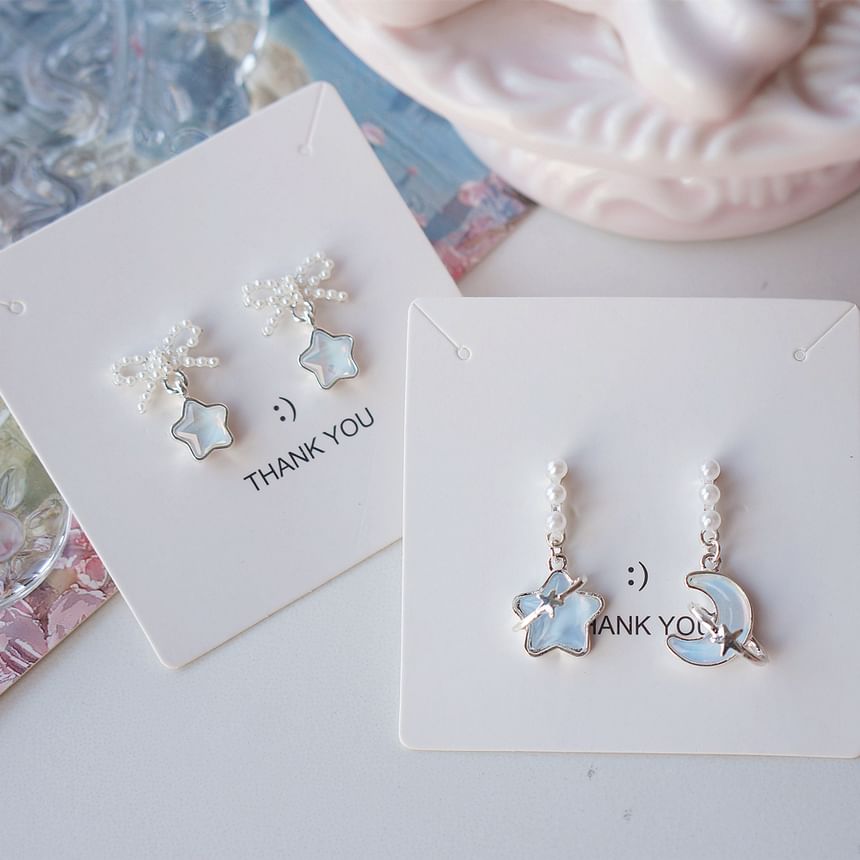 Star Pearl Dangle Earring Faux