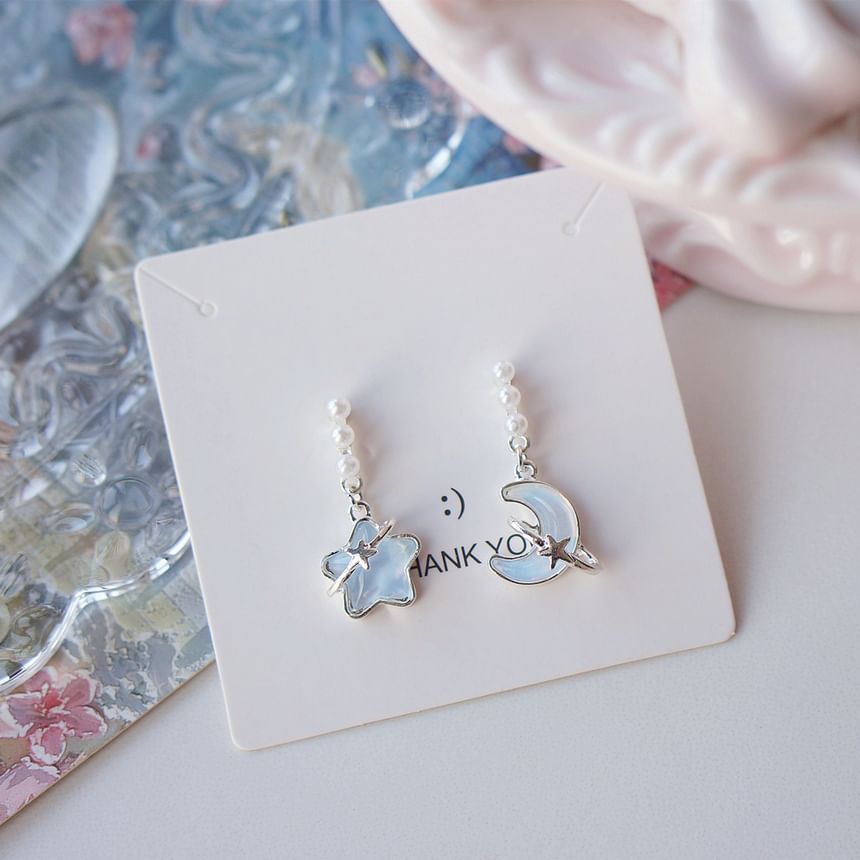 Star Pearl Dangle Earring Faux