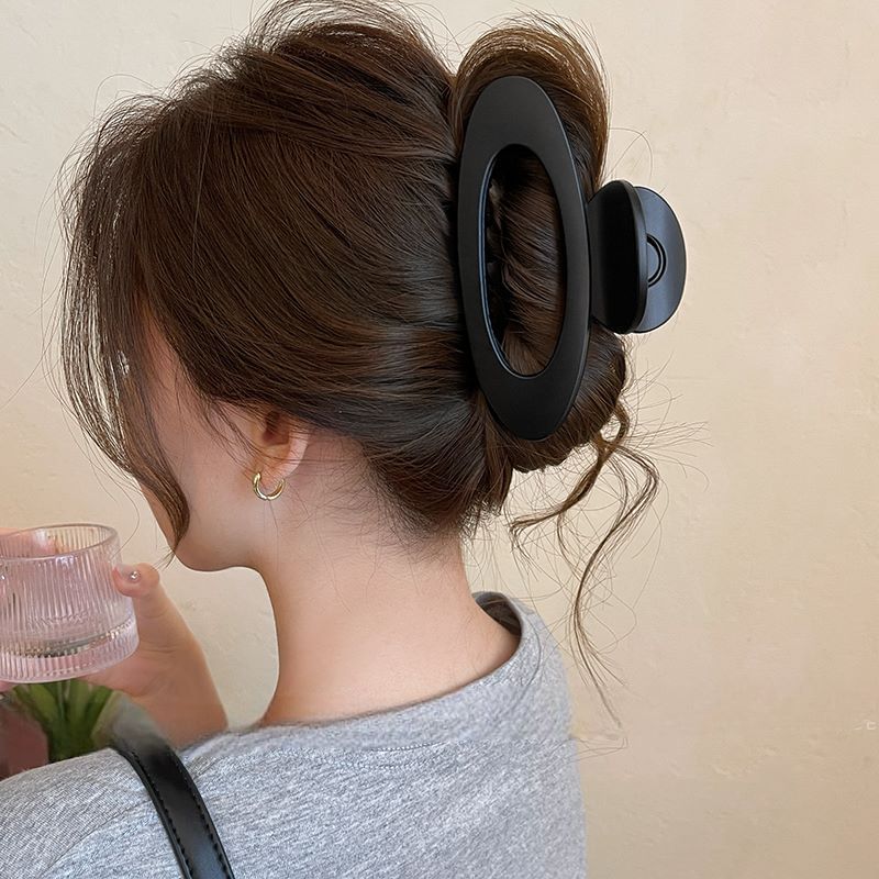 Matte Clip Claw Hair Acrylic