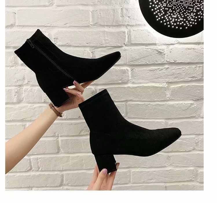 Chunky Square Short Toe Heel Zip-Up Plain Boots