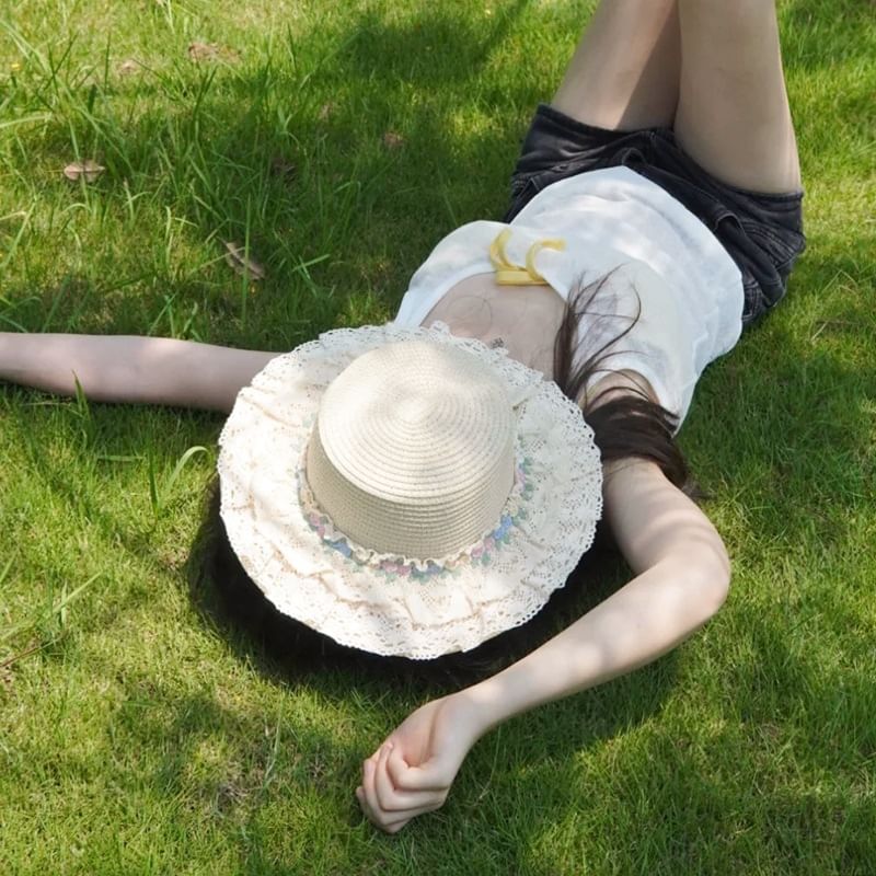 Hat Floral Ruffle Applique