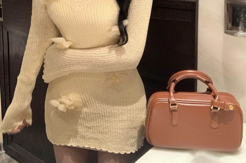 Slip Knit Mini Sheath Flower V Accent Dress Long-Sleeve Neck /