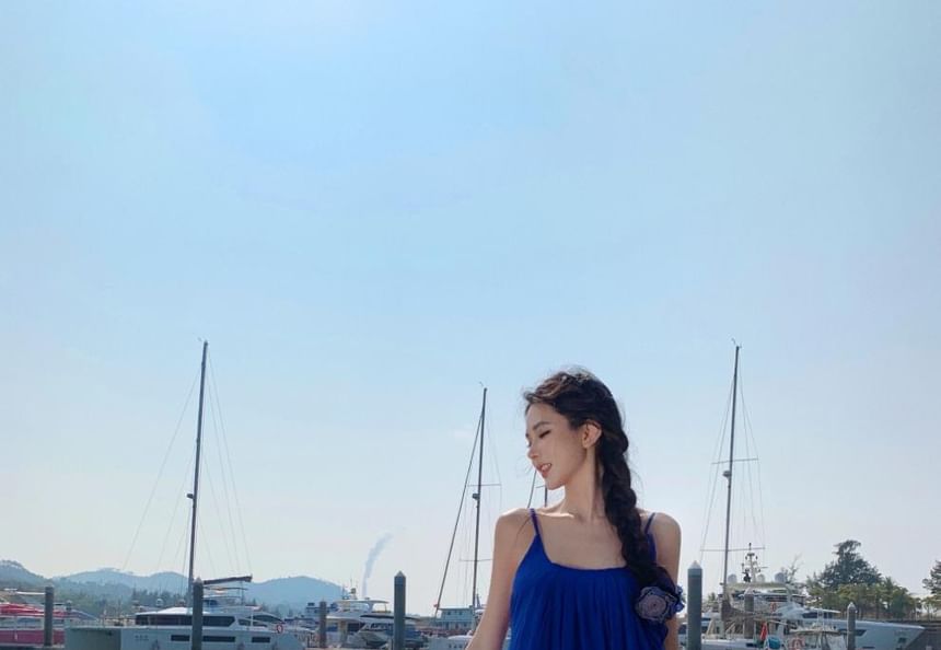 Scoop Neck Maxi Strap Trim Plain A-Line Spaghetti Ruffle Dress