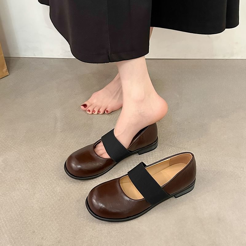 Jane Mary Leather Pumps Faux