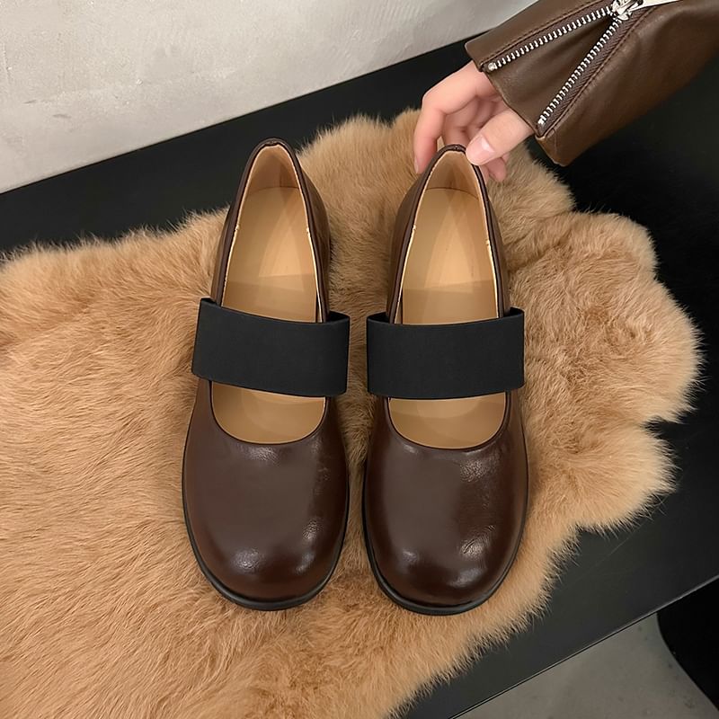 Jane Mary Leather Pumps Faux