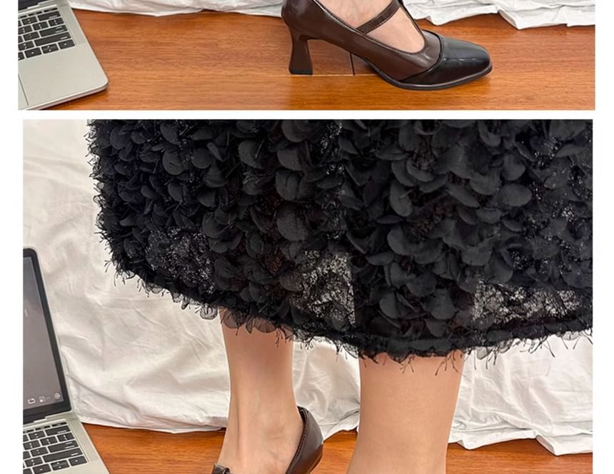 Toe Square Cap T-Strap Pumps