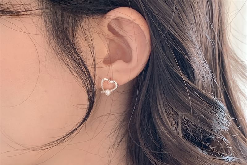 Earring Stud 925 Sterling Pearl Heart Silver Faux