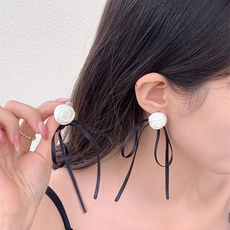 Flower Earring Ribbon Stud