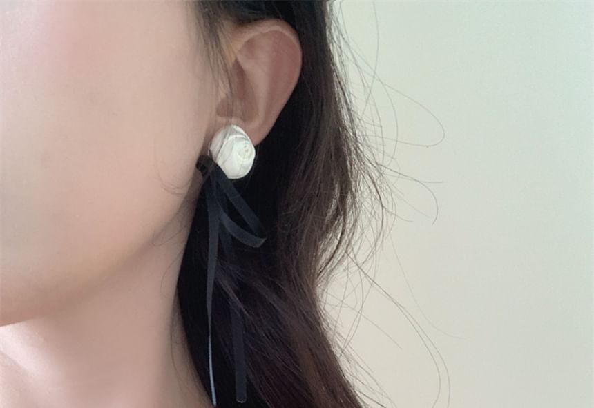 Flower Earring Ribbon Stud