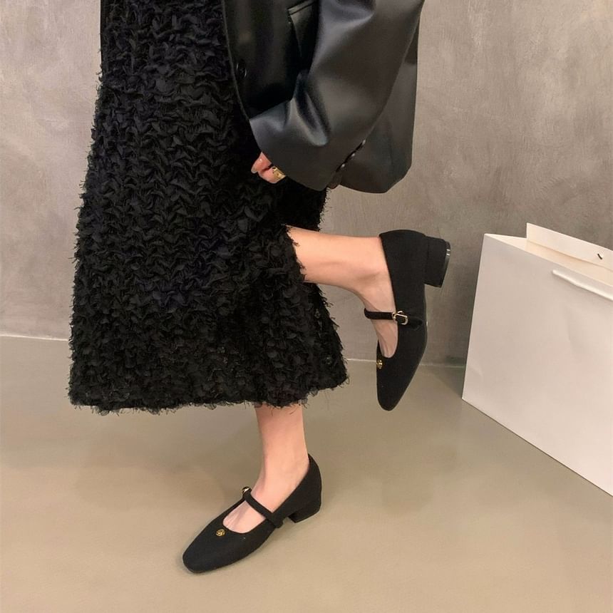 Pumps Chunky Mary Jane Flower Heel Accent