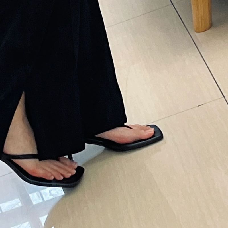 Slingback Plain Square Thong Sandals Kitten Toe Heel