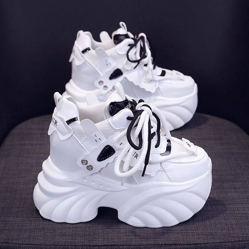 Lace-Up Sneakers Platform Lettering