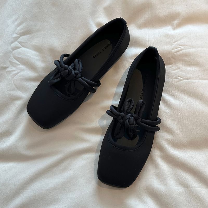 Jane Frog Flats Toe Square Plain Buttoned Mary