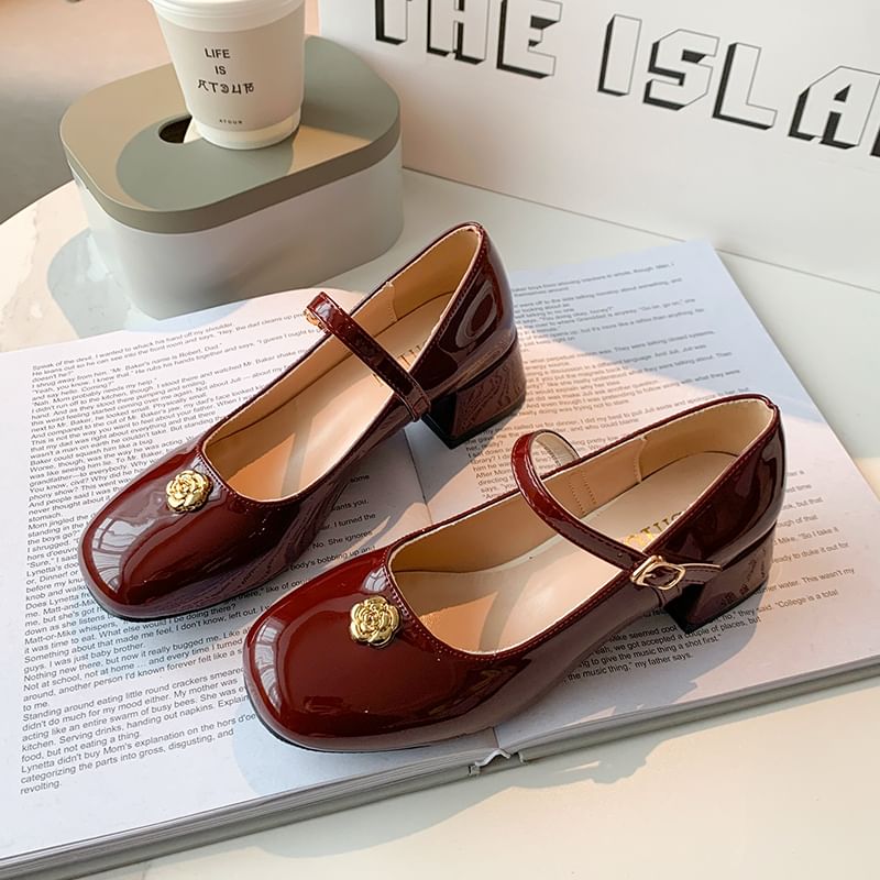 Mary Leather Accent Heel Jane Flower Pumps Patent Chunky