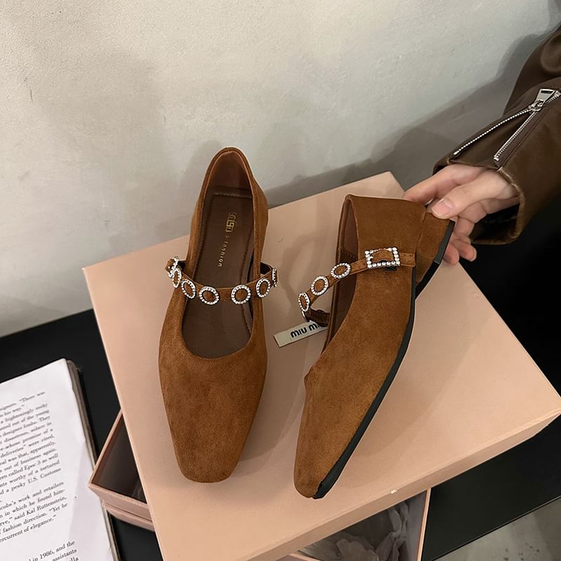 Jane Mary Pumps Accent Rhinestone Heel Chunky