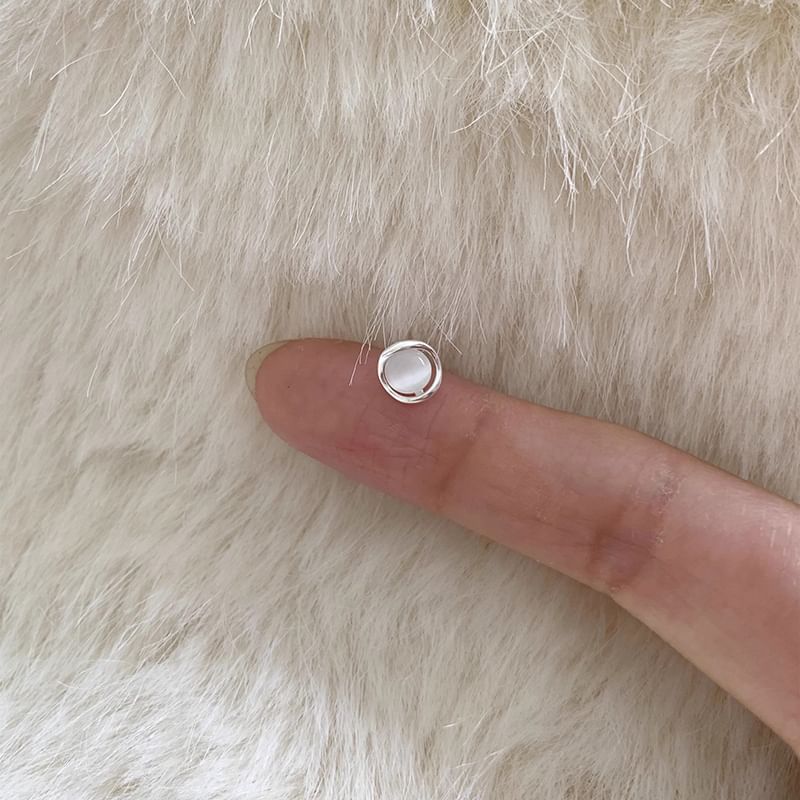 Faux Alloy Cat Stone Eye Stud Earring